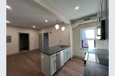 160 Seabury St #13, Fall River, MA 02720 - Photo 3