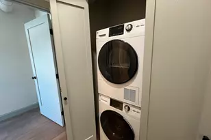 160 Seabury St, Fall River, MA 02720 - Photo 7