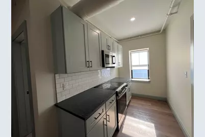 160 Seabury St #15, Fall River, MA 02720 - Photo 5