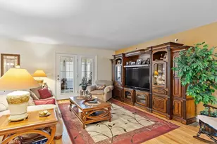 27 Russell Farm Dr, Methuen, MA 01844 - Photo 11