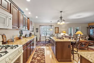 27 Russell Farm Dr, Methuen, MA 01844 - Photo 7