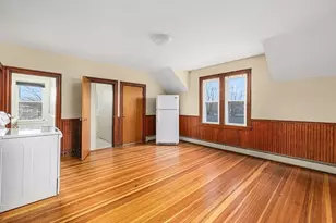 54 Randall St, Cranston, RI 02920 - Photo 5