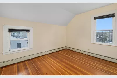 54 Randall Street, Cranston, RI 02920 - Photo 9