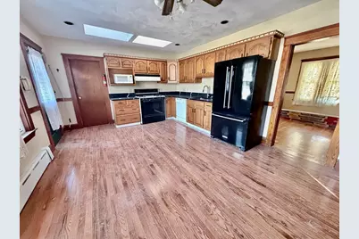 28 Edgeworth St #R, Weymouth, MA 02189 - Photo 9