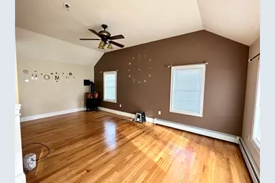 204 Roosevelt St, Fitchburg, MA 01420 - Photo 11