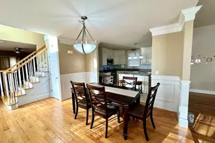 204 Roosevelt St, Fitchburg, MA 01420 - Photo 5