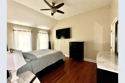 204 Roosevelt St, Fitchburg, MA 01420 - Photo 15