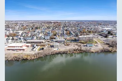 593 Montaup St, Fall River, MA 02724 - Photo 33