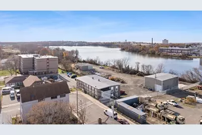 593 Montaup St, Fall River, MA 02724 - Photo 29