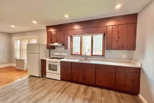 133 Fayette St, Watertown, MA 02472 - Photo 1