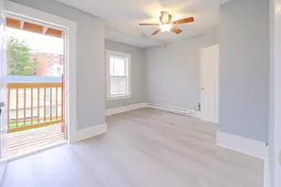 105 Clarendon St, Fitchburg, MA 01420 - Photo 13