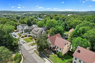 29 Cottage St, Newton, MA 02464 - Photo 33