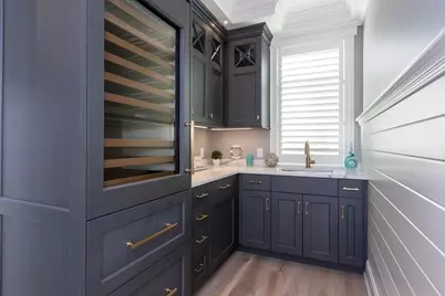 25 Cushing Ave, Hingham, MA 02043 - Photo 11