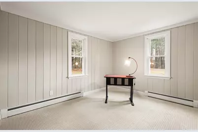 319 Pleasant St, Dunstable, MA 01827 - Photo 21