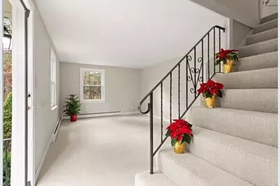 319 Pleasant St, Dunstable, MA 01827 - Photo 7