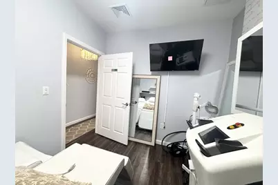 134 Pleasant Street, Malden, MA 02148 - Photo 11