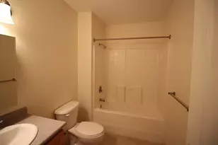 35 Riverwalk Way, Lowell, MA 01854 - Photo 5