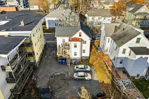 11 Derby St, Waltham, MA 02453 - Photo 3