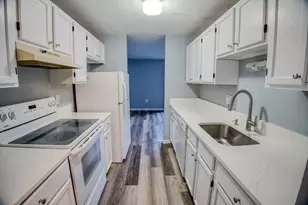 43 Patrick Rd, Tewksbury, MA 01876 - Photo 7