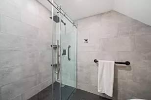 115 High St, Canton, MA 02021 - Photo 11