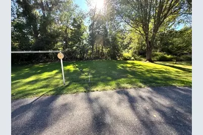 347 Ash St, Reading, MA 01867 - Photo 7