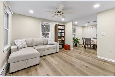 13 Plain St, Upton, MA 01568 - Photo 7