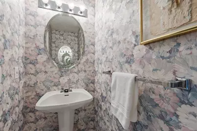 34 Pickman Dr, Bedford, MA 01730 - Photo 15