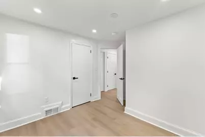 26 Lamb St, Attleboro, MA 02703 - Photo 15