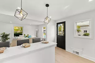 26 Lamb St, Attleboro, MA 02703 - Photo 5