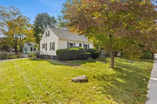 26 Lamb St, Attleboro, MA 02703 - Photo 27
