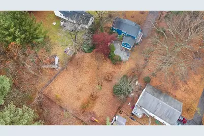 95 Bellflower Rd, Billerica, MA 01821 - Photo 35