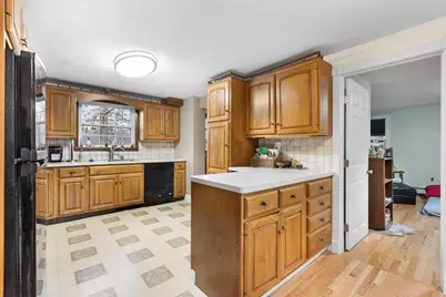 95 Bellflower Rd, Billerica, MA 01821 - Photo 7