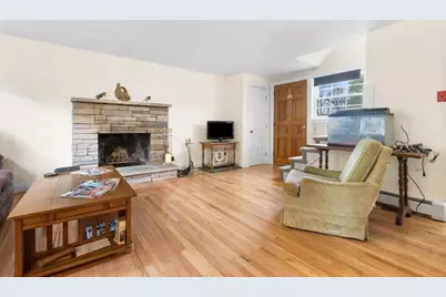 95 Bellflower Rd, Billerica, MA 01821 - Photo 9