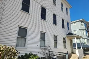 1 Plantation St, Worcester, MA 01604 - Photo 5