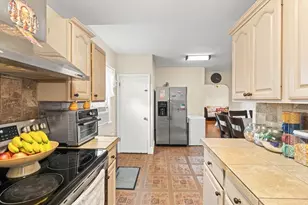 48 Tapped St, Everett, MA 02149 - Photo 13