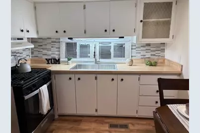 229 Miller Street #B-2, Ludlow, MA 01056 - Photo 5