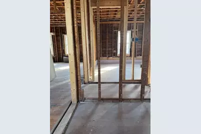 863 N Main St, Brockton, MA 02301 - Photo 7