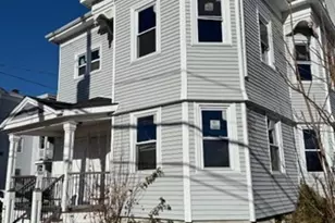 863 N Main St, Brockton, MA 02301 - Photo 1