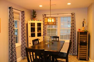 10 N Court St, Fall River, MA 02720 - Photo 9