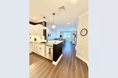 69 Foundry St #416, Wakefield, MA 01880 - Photo 5