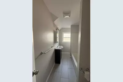 629 Highland #3, Fall River, MA 02720 - Photo 7