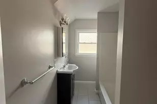 629 Highland, Fall River, MA 02720 - Photo 7