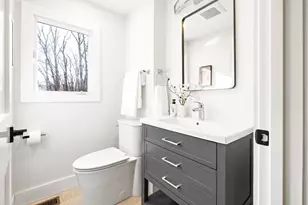 157 Wilshire Dr, Sharon, MA 02067 - Photo 17