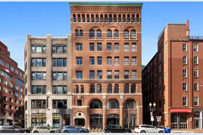 717 Atlantic Ave. #1-B, Boston, MA 02111 - Photo 1