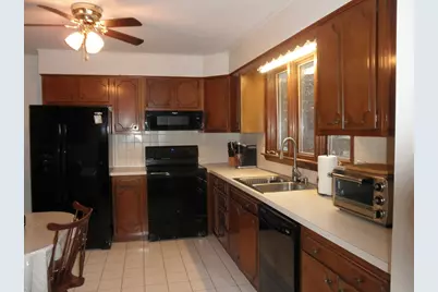 52 Walker, Seekonk, MA 02771 - Photo 3