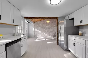 17 Fresh Pond Cir, Plymouth, MA 02360 - Photo 5