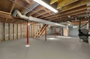 17 Fresh Pond Cir, Plymouth, MA 02360 - Photo 33