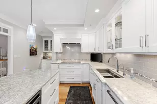 37 Crenshaw Ln, Andover, MA 01810 - Photo 7