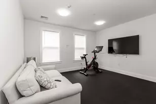 30 Polk St, Boston, MA 02129 - Photo 17