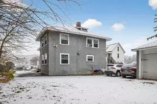 1684 Northampton St, Holyoke, MA 01040 - Photo 35